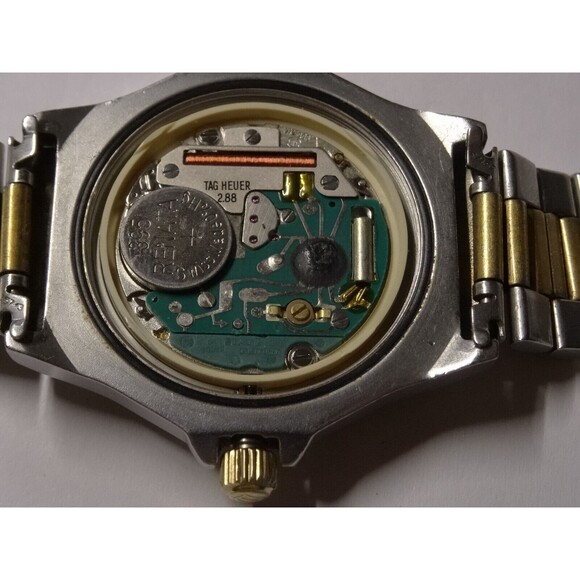 34mm TAG Heuer 3000 Pro 934.213 MidSize 2Tone Gold Steel 200M Quartz Dive Watch - Picture 7 of 14